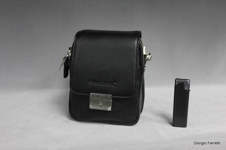 GF 568-4 32 black.JPG