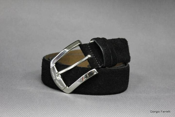 GF 09-05 black T.JPG