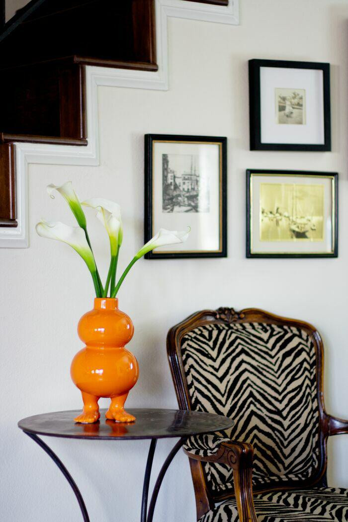 LivingRoom_OrangeVase.jpg