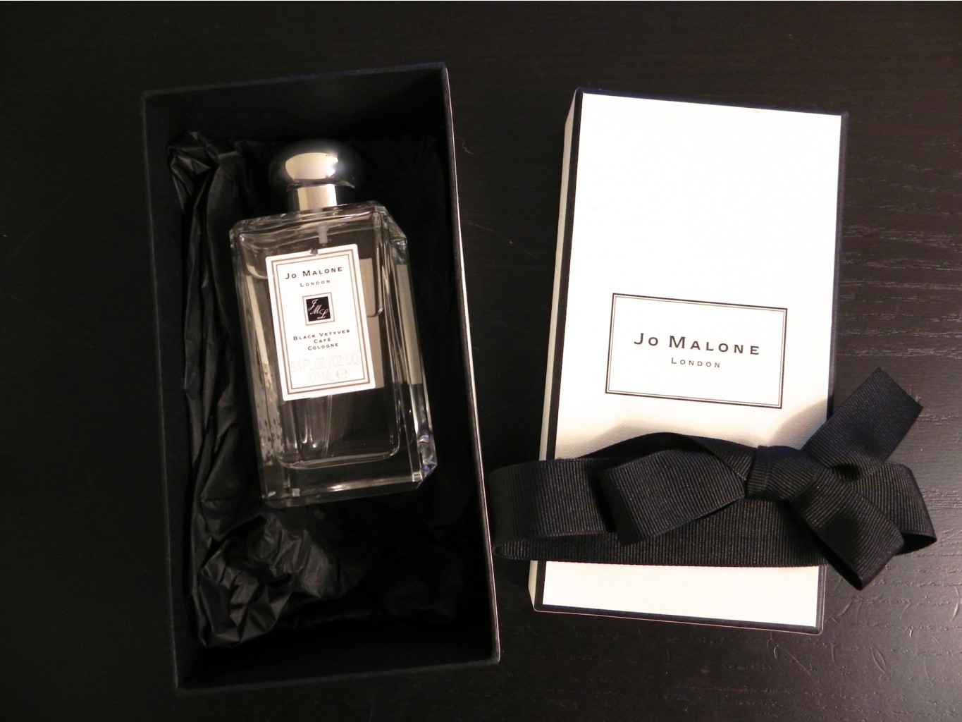 jo_malone_black_vetiver_cafe_cologne_100_ml.JPG