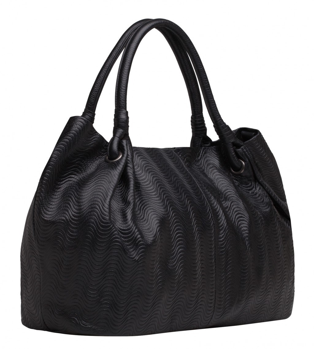 trendybags_ru-charm-black-bok_www_enl.jpg