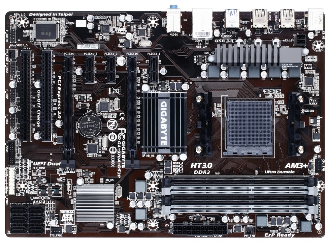   GIGABYTE GA-970A-DS3P (rev. 1.0) _001.jpg