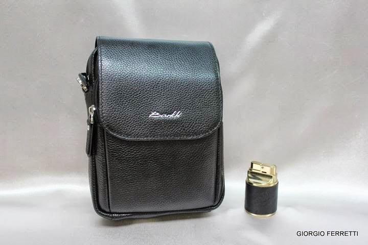 Br 3428 03 black.jpg