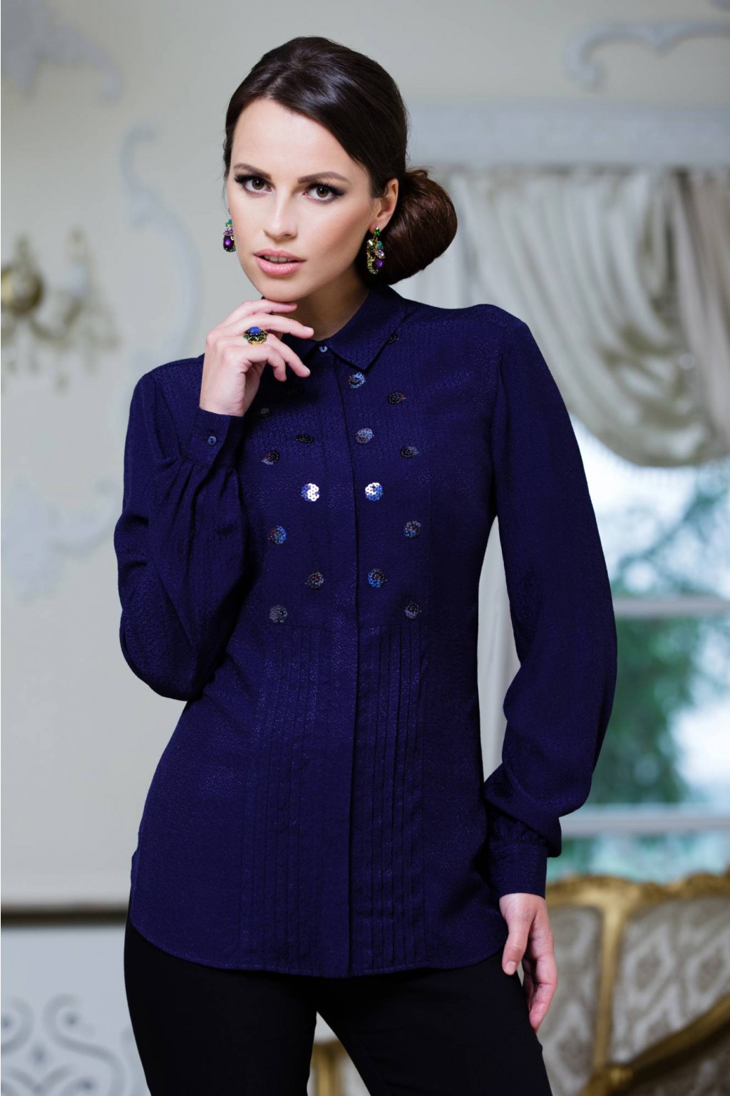 2570   38  42  44, 1600 .