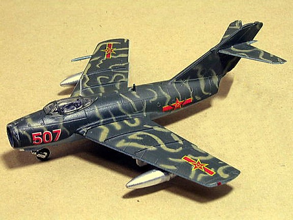 F-Toys MiG15 2.jpg