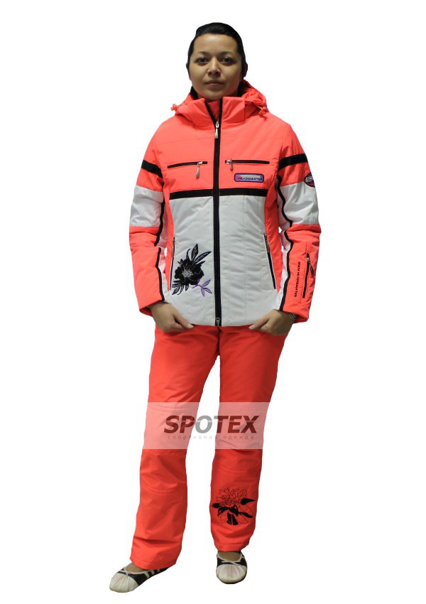    Snow Headquarter 0367  .jpg