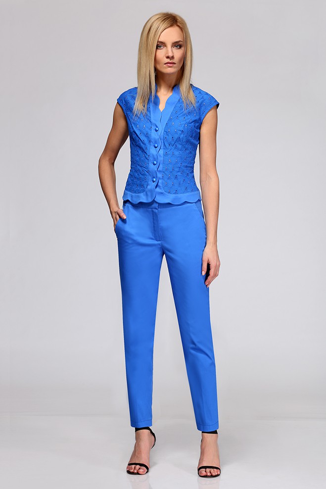  1136 (42-46),  3051 (42-46)  2479.