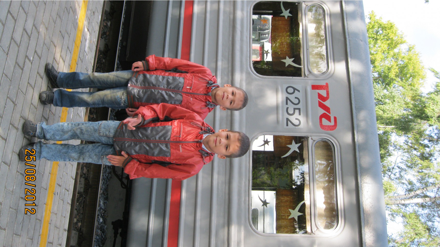   2012 007.jpg