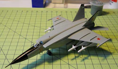 Minicraft MiG-25 3.jpg