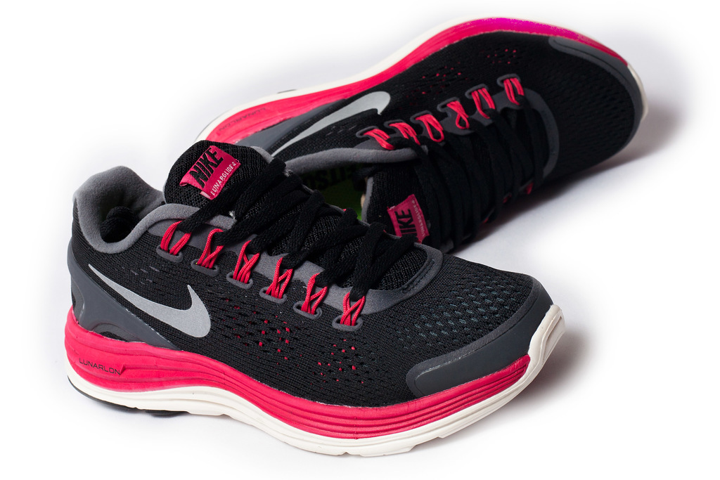 NIKE LUNARLON 1-2