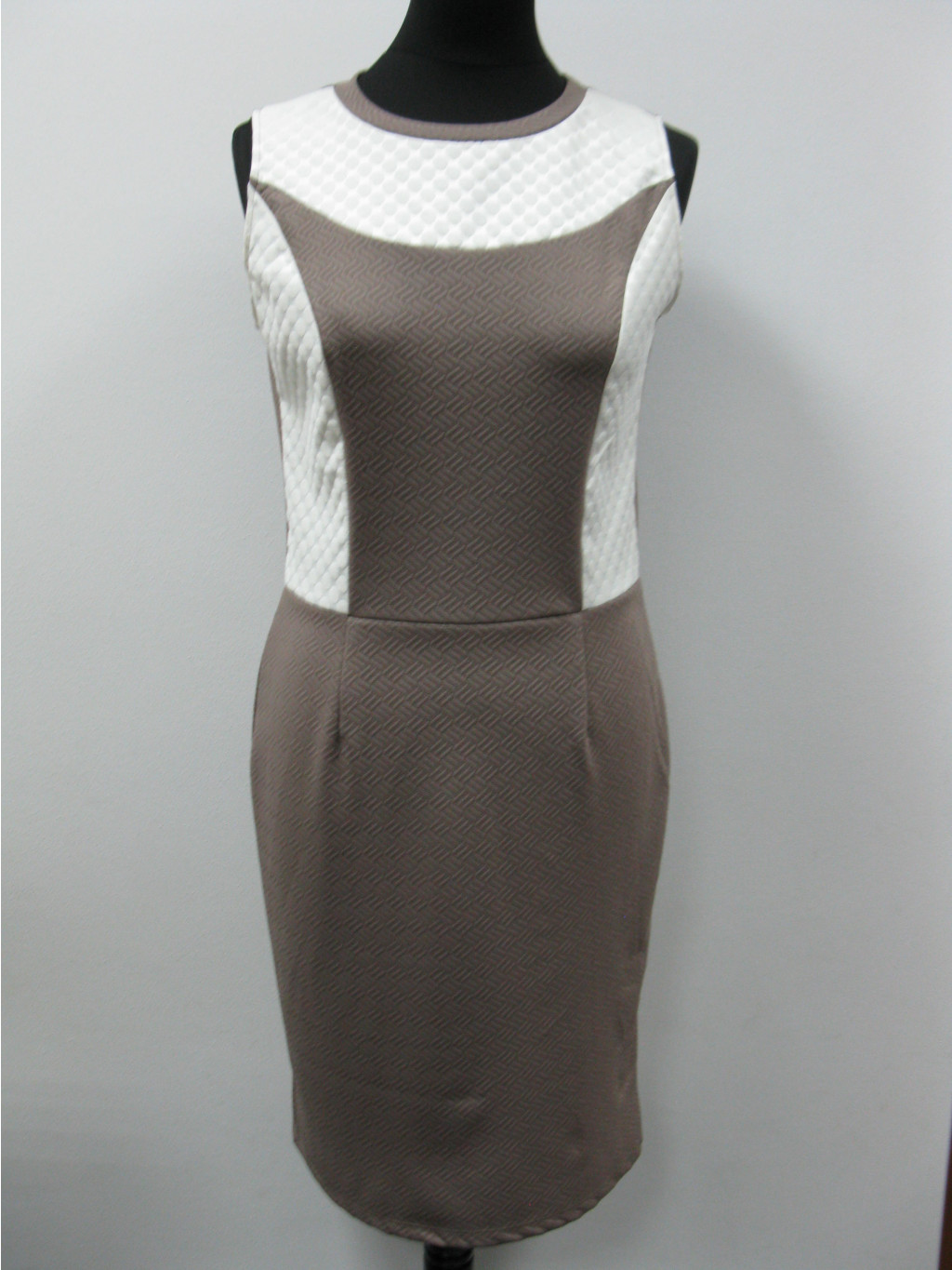  4.0414  - 44-56  850 ..JPG