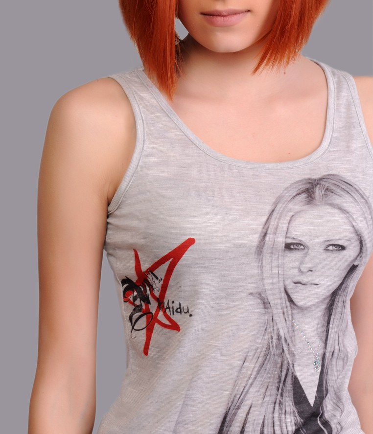 2426 -  Avril Lavigne A20 -1.jpg