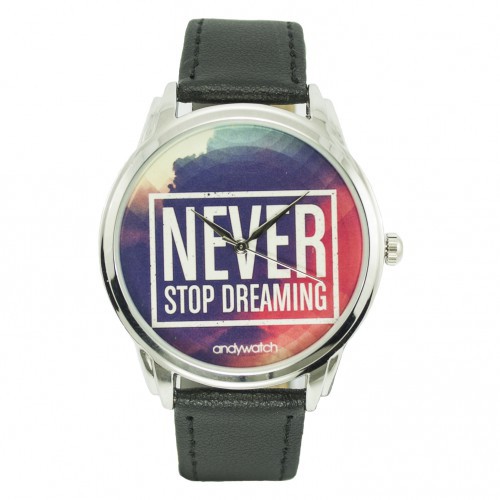 AW 042 - Never stop dreaming.jpg