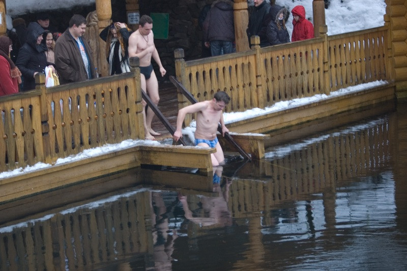 24.02.2008 3:57:04