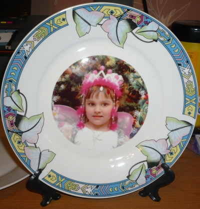 tarelki-s-lubimoj-fotografijej-afacdb-1000.jpg