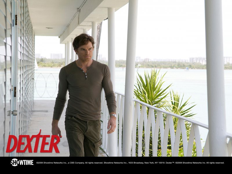 kinopoisk.ru-Dexter-981609--w--800.jpg