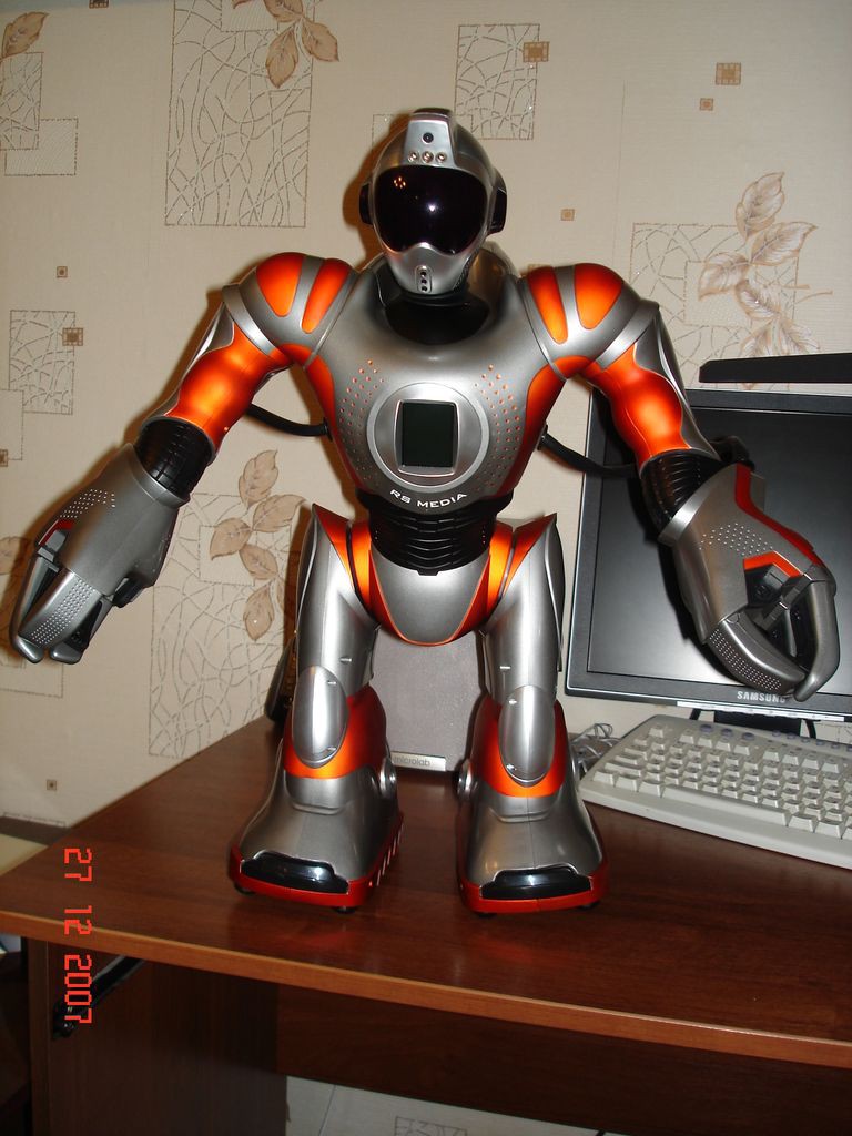 Robosapien_rs_media 009.jpg