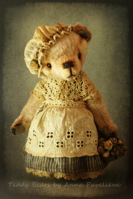 Teddy Bear Miss Blossom Applebee 1.JPG