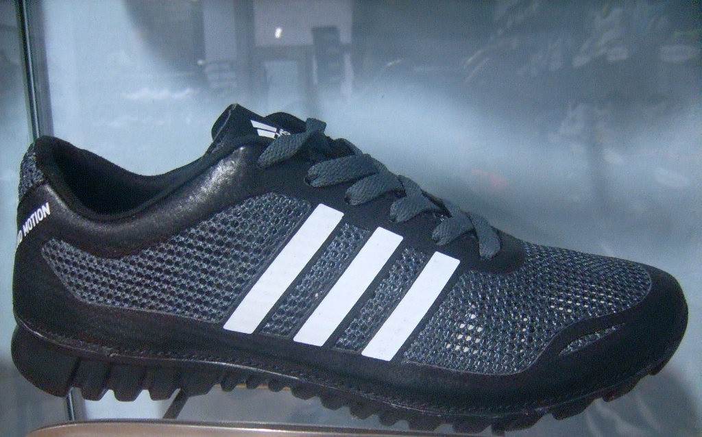 ADIDAS Fluid Motion