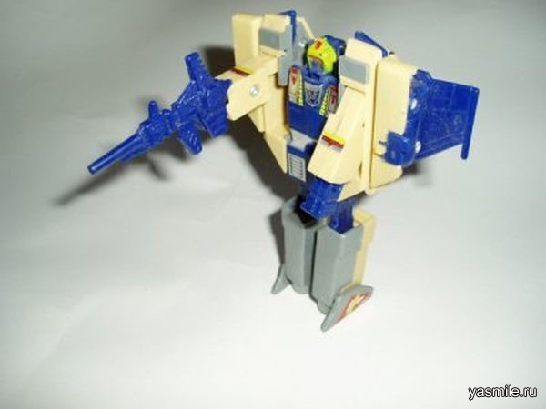 1313073559_toys_06.jpg