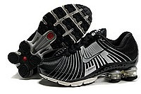 nike_shox_exp_kids1_mid 2200.jpg