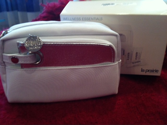   La Prairie (2 ) 18*11*5   13*9 