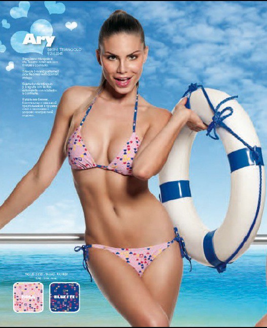 ARI bikini triangolo 489 .