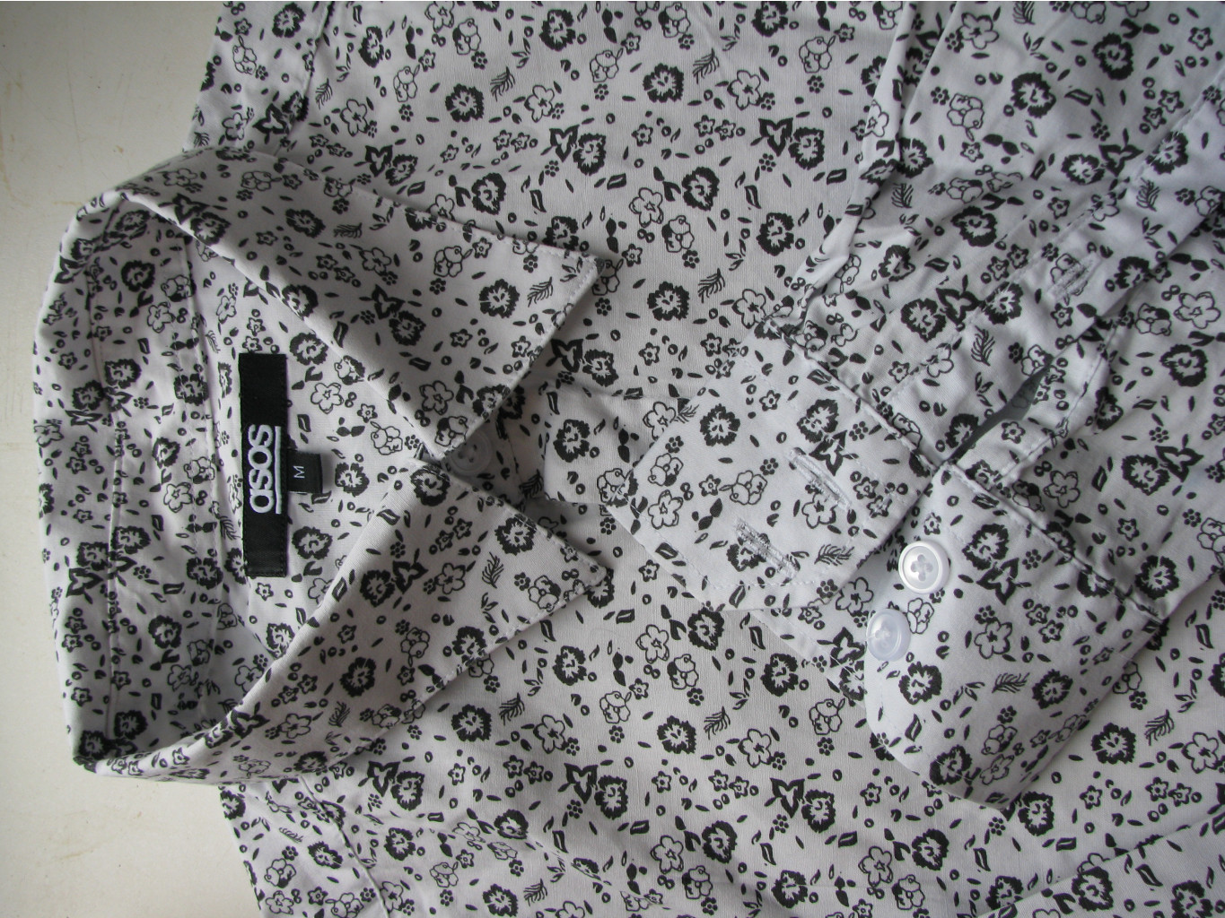 \   ASOS, M, 200