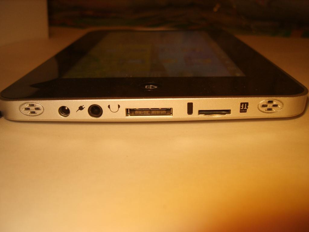 S8304828.JPG