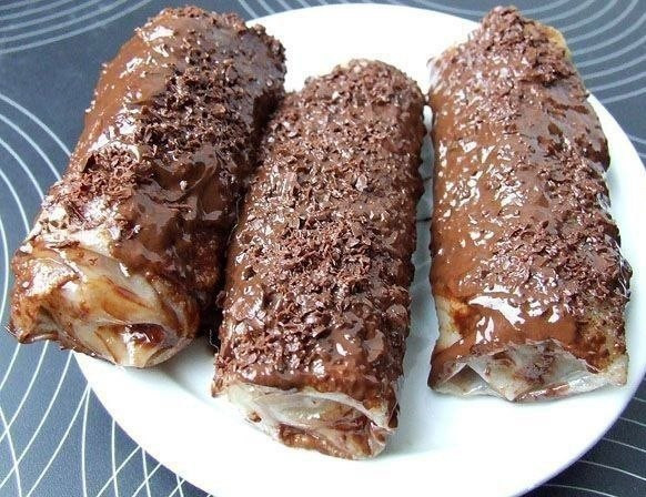 Вьетнамские блинчики с бананами и шоколадом