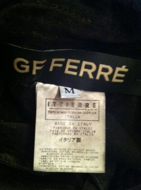   GF FERRE 3.JPG