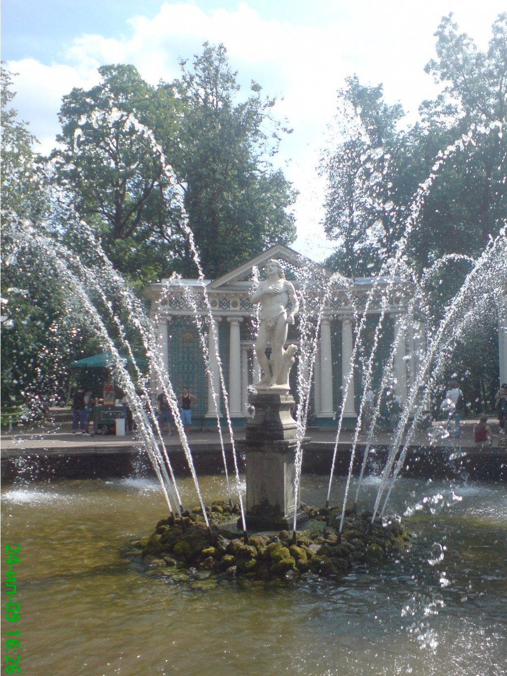 28.07.2009 15:00:41