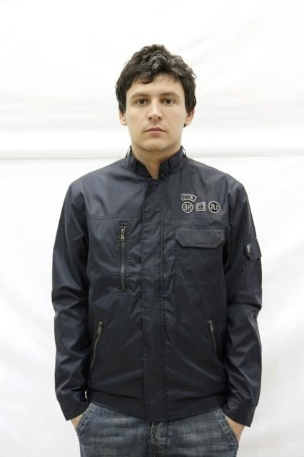 700 р.