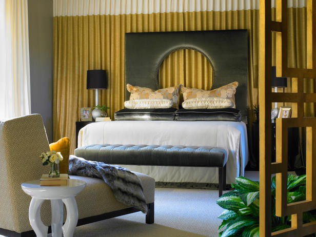 small-bedroom-decorating-1.jpg