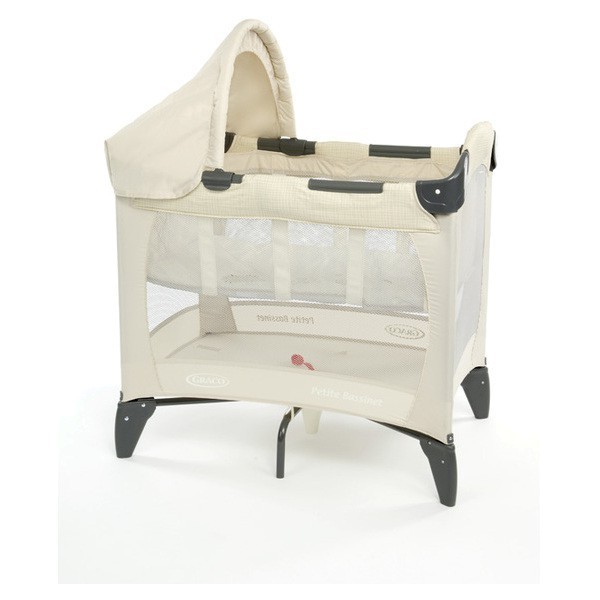 graco-reisebett-petite-bassinet-leicht-tragetasche-sonnenverdeck-bertie-fern-beige_1.jpg