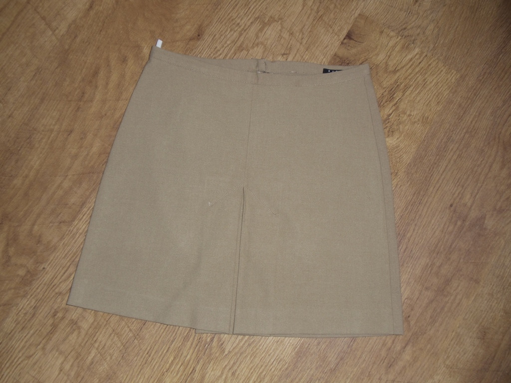 Sisley 42-44 300 .