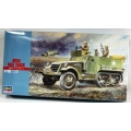 470 31106-  M3F1 Half Track 1;72.png