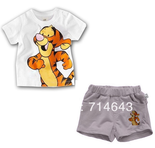 http://www.aliexpress.com/item/Free-shipping-2013-New-100-cotton-kids-clothing-set-T-shirt-pant-Yellow-tigger-children-set/809597636.html