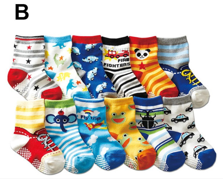 http://www.aliexpress.com/item/free-shpping-New-arrival-hot-selling-100-cotton-children-socks-slip-resistant-small-kid-s-socks/753149722.html