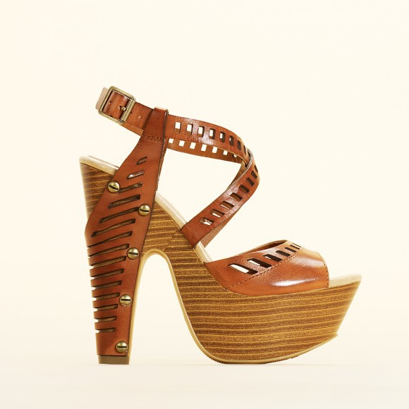 .! Jessica Simpson 4500 