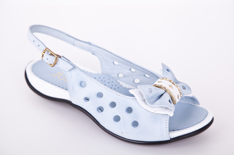 147 (88-05) 990 .jpg