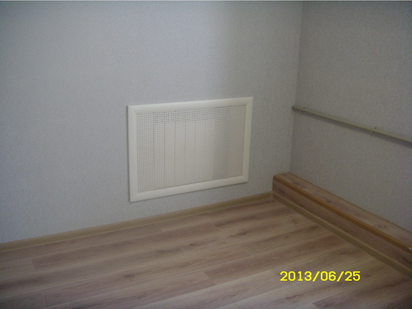 ST835947.JPG