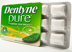 Dentyne Pure  (1 ) 112 .