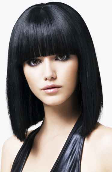 medium-straight-hairstyle-thick-bangs.jpg
