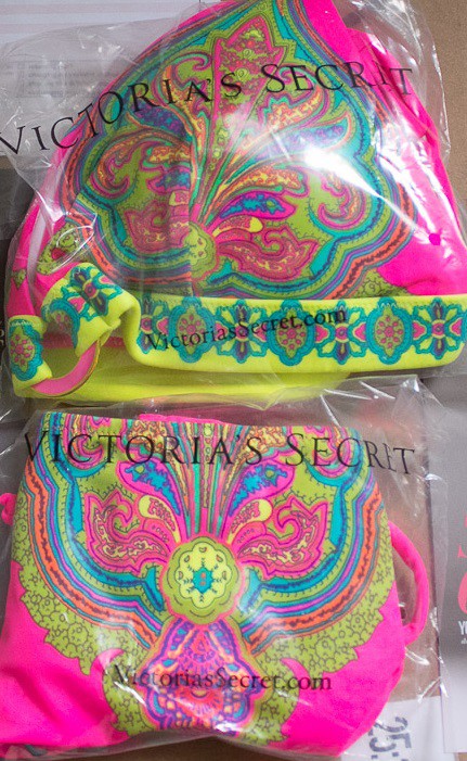 Neon-Paisley-Push-up-Triangle-Top-+Bottom-pink-victorias-secret.jpg