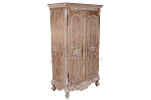 _________ARMOIRE_50bdf04a4eb69.jpg