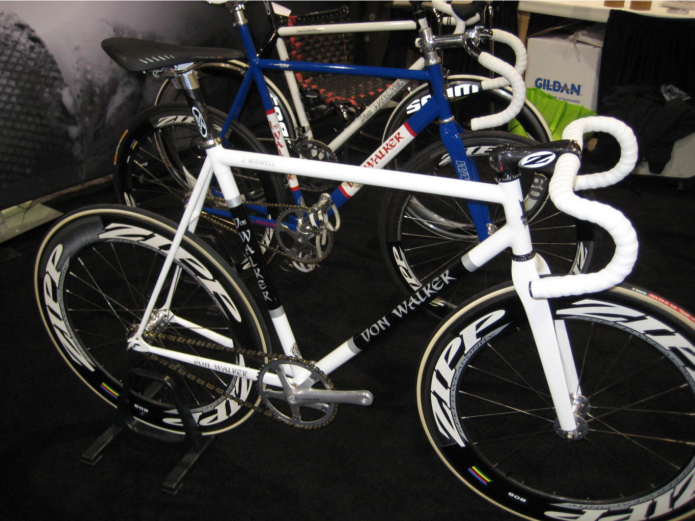 wiswells-don-walker-track-bike.jpg