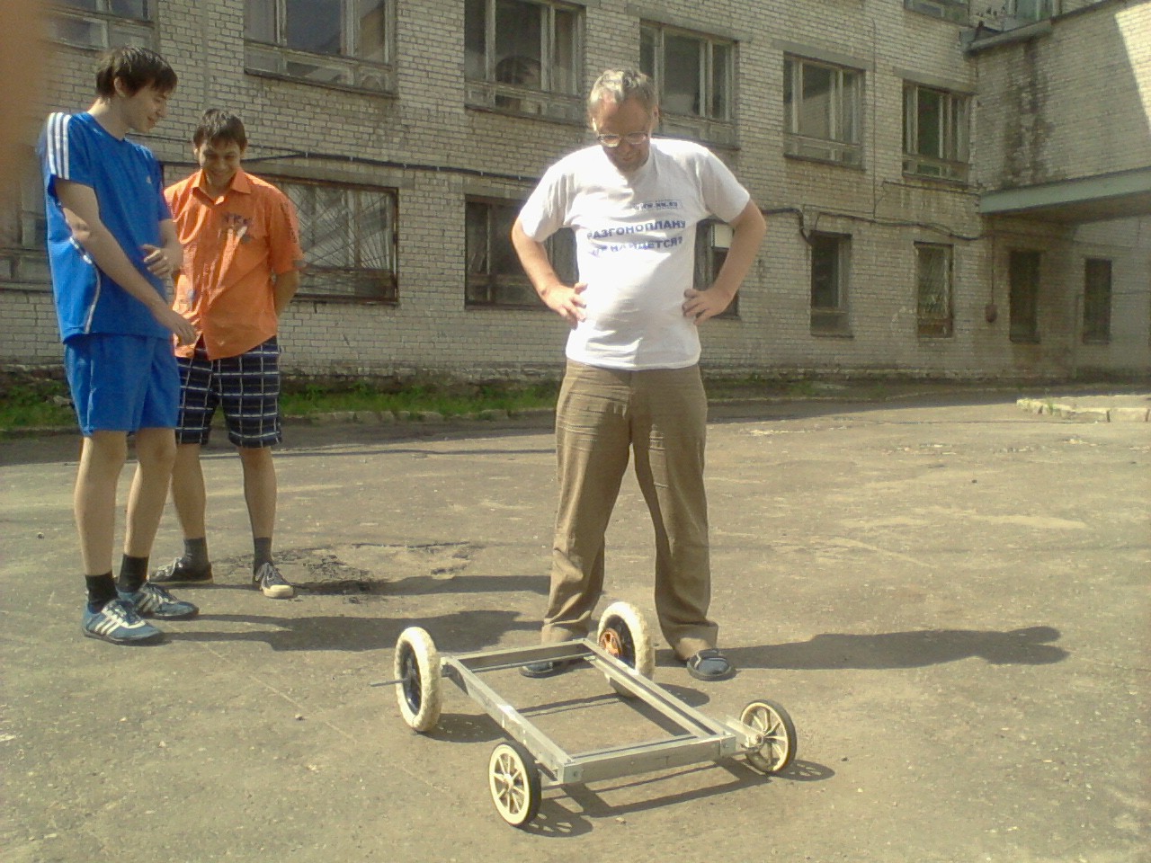 тележка для разгоноплана.jpg