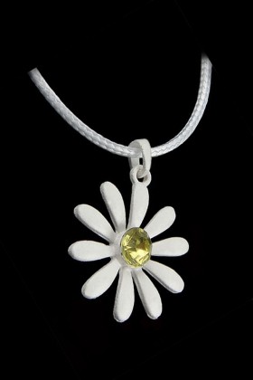 Camomile Necklace 