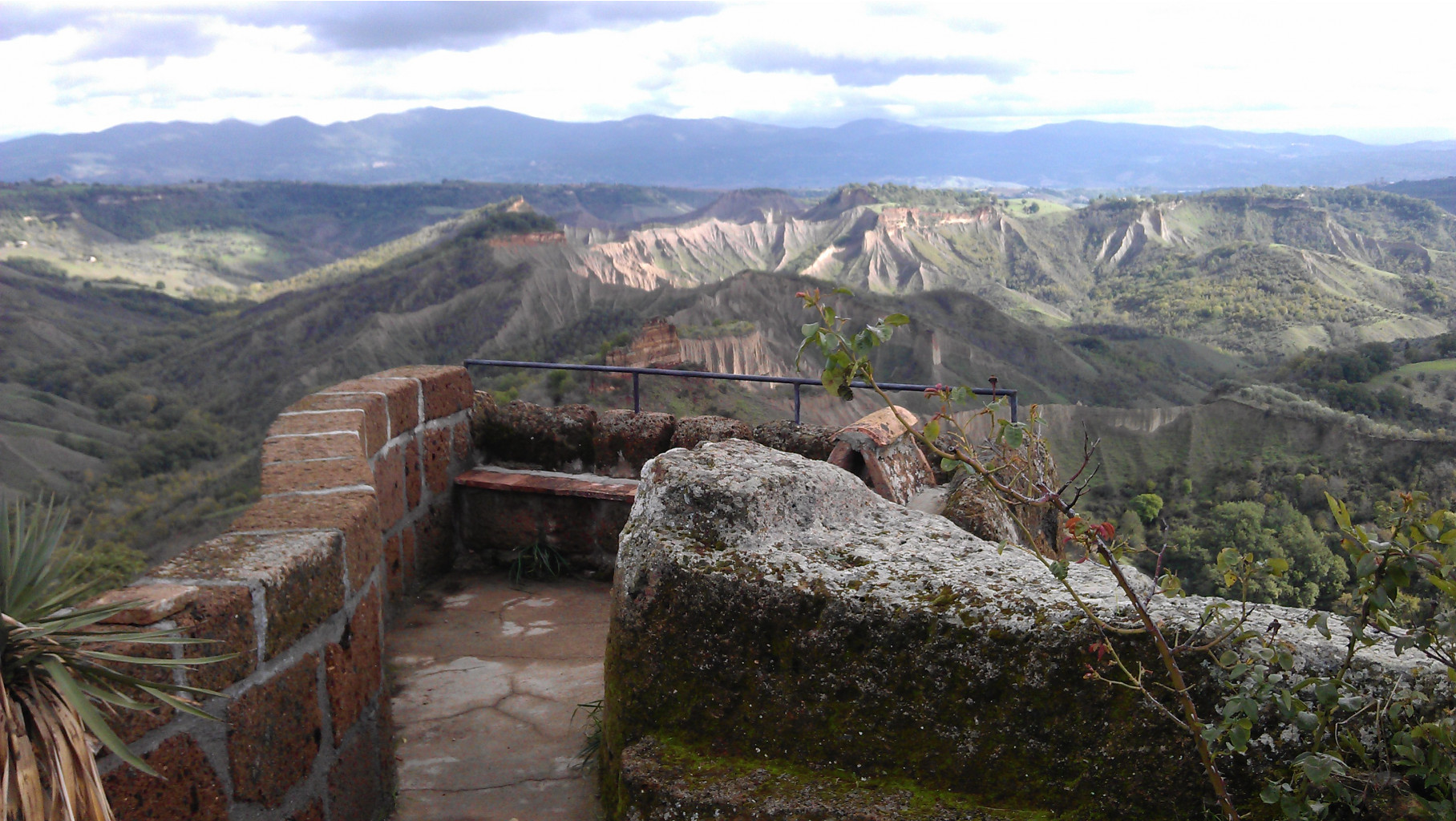 Civita di Bagnoregio.jpg